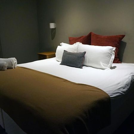 The Penny Farthing Hotel バークハムステッド エクステリア 写真