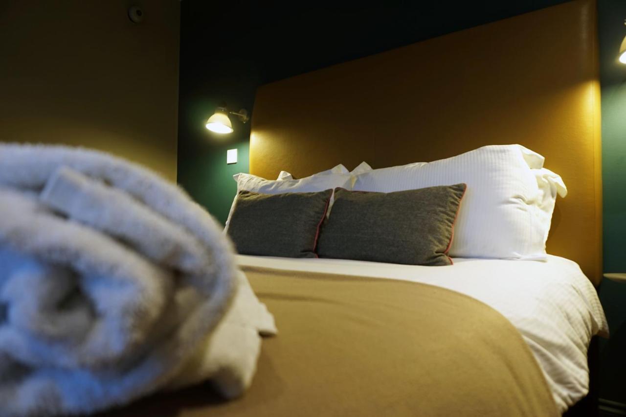 The Penny Farthing Hotel バークハムステッド エクステリア 写真