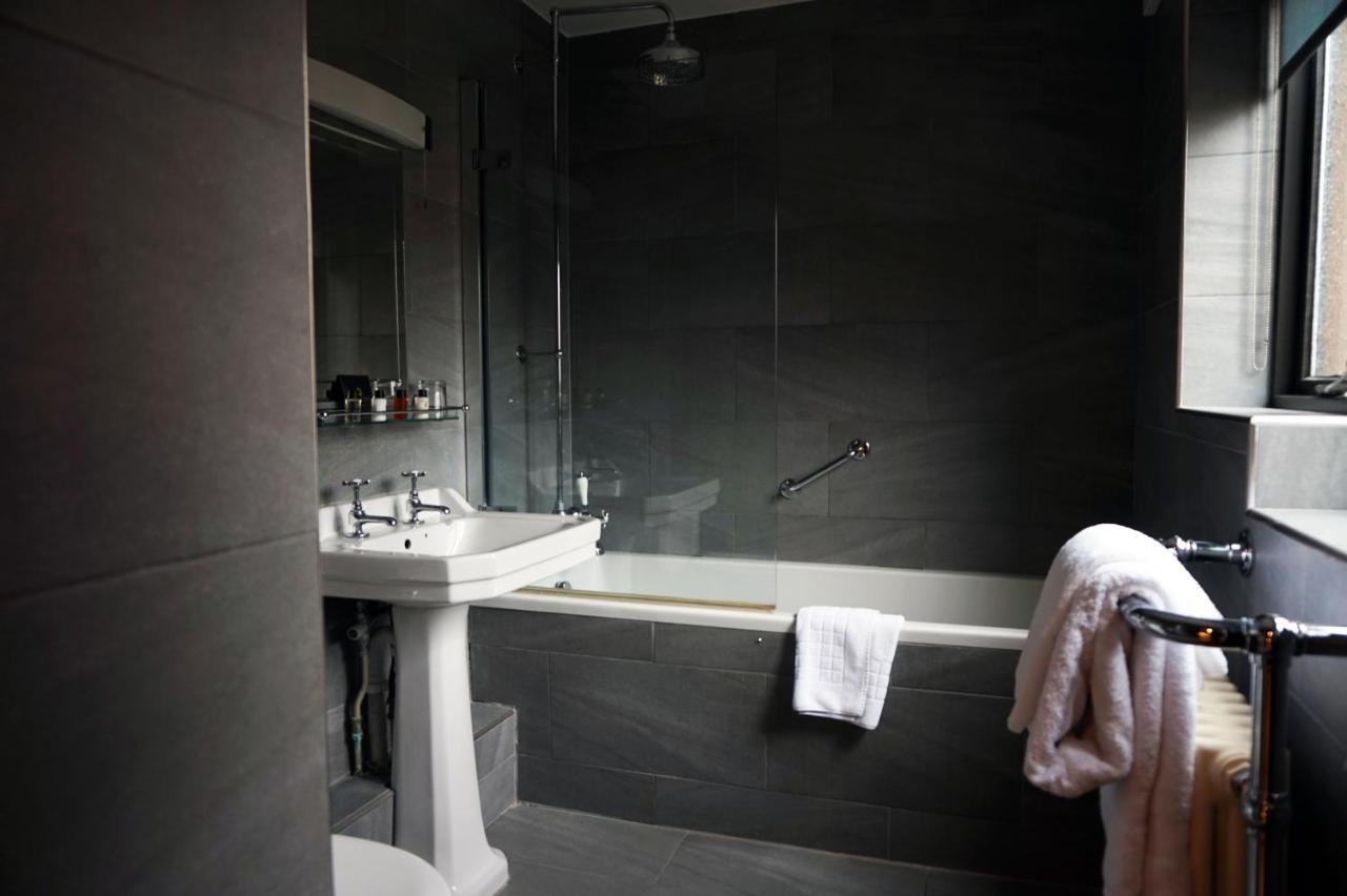 The Penny Farthing Hotel バークハムステッド エクステリア 写真