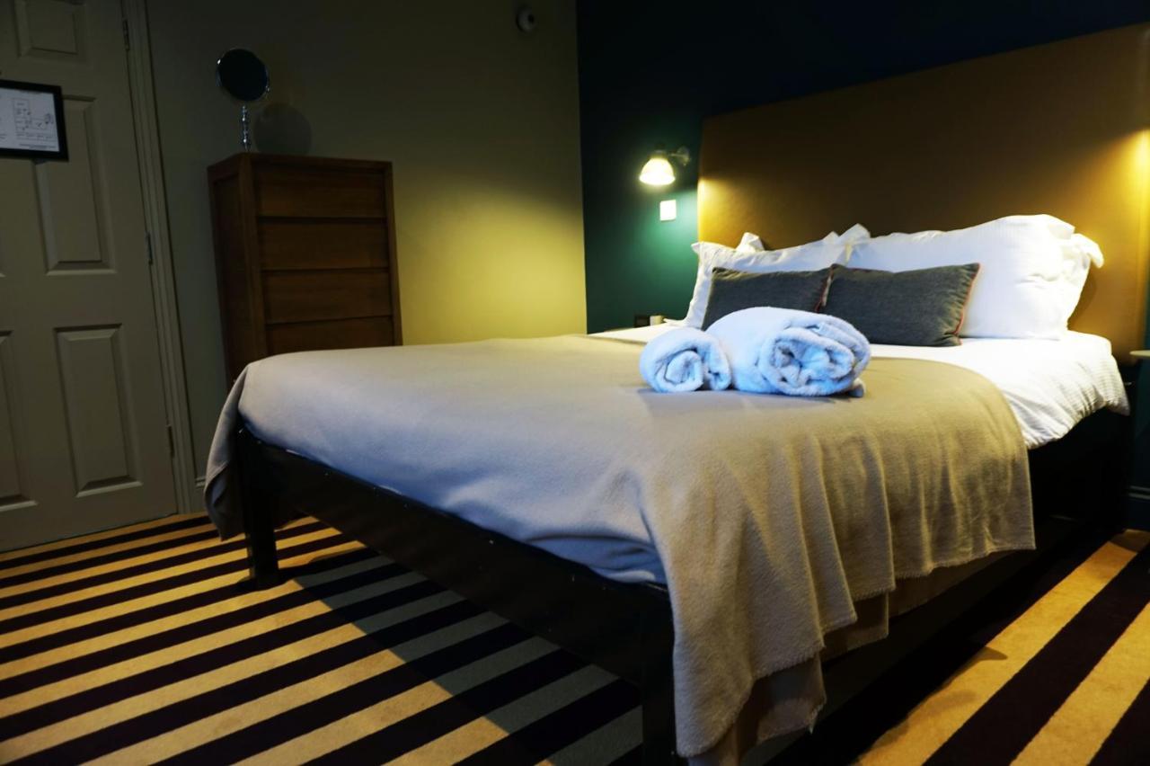The Penny Farthing Hotel バークハムステッド エクステリア 写真